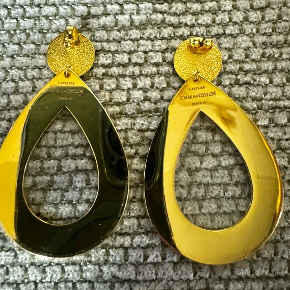 IRIS Earrings EMMA & CHLOE Gold Post Drop - Picture 5 of 6